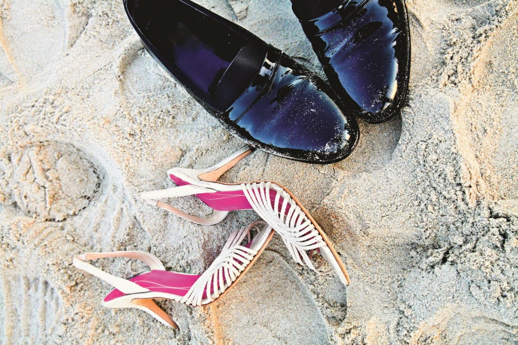 Мужская и женская обувь