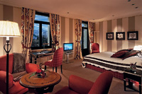 “Скромненький” королевский номер. Мой.