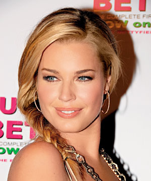 Ребека Ромейн