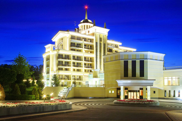 Пятизвездочный отель M’ISTRA’L Hotel & SPA находится прямо в Подмосковь...
