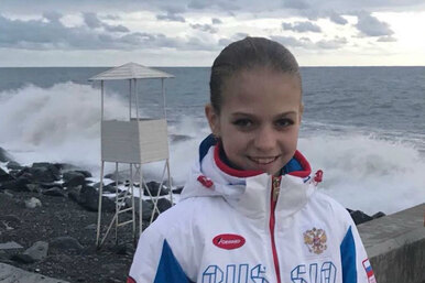 13-летняя Саша Трусова стала первой фигуристкой, исполнившей четверной лутц