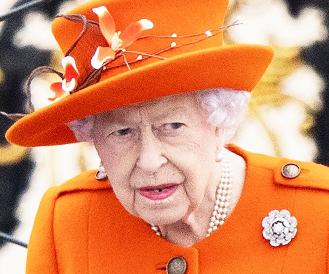 «Вся страна глубоко обеспокоена»: здоровье королевы Елизаветы II резко ухудшилось