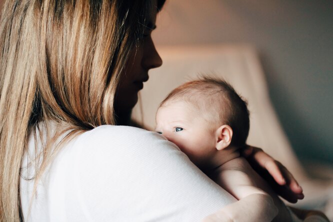 Как уложить спать плачущего младенца всего за 13 минут — это должна попробовать каждая мама