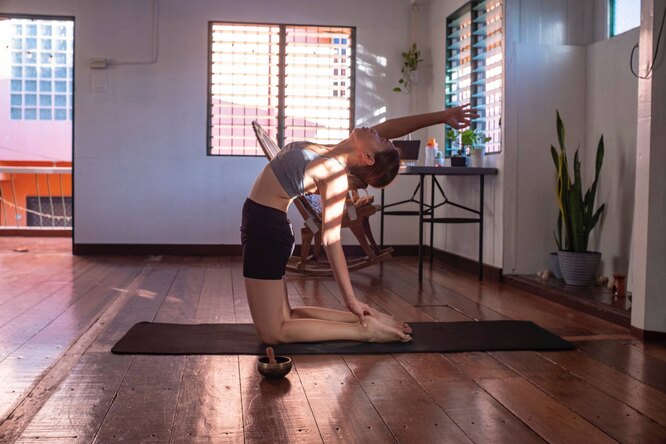 This exercise will help reduce the hips – and strengthen the intimate muscles as a bonus