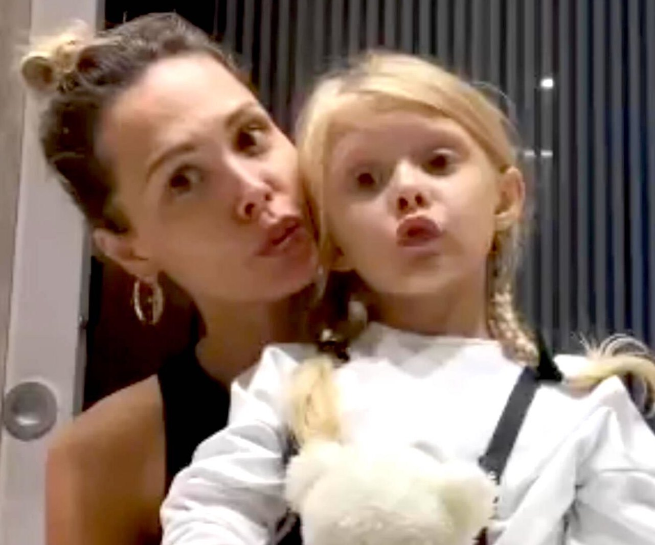 Сегодня Фане восемь лет!: Мария Горбань показала трогательное видео с дочерью