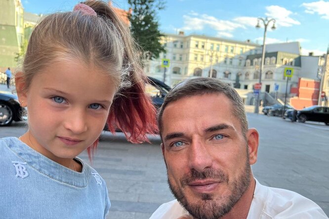 «Я жду, а вы меня режете»: бывший муж Ксении Бородиной объяснил, почему не общается с дочерью