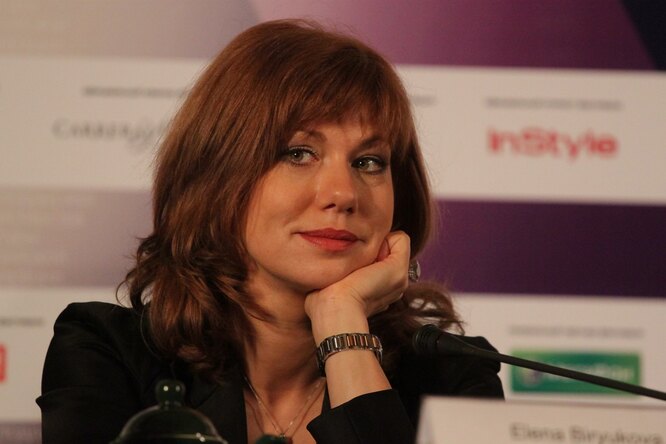 Актриса Елена Бирюкова ("Баги") на пресс-конференции