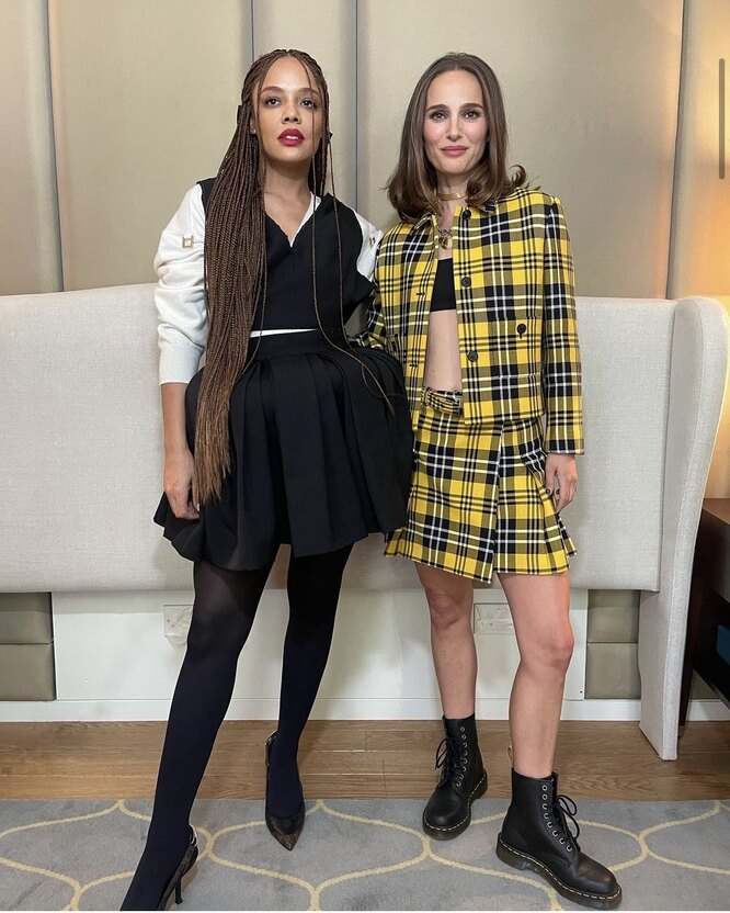 ‘Gossip Girl’ Takes a Rest: Natalie Portman Wears School Uniform Best
