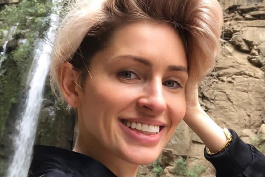 «Мой будущий первый муж свернул мне шею»: Анна Семак раскрыла шокирующие подробности личной жизни 