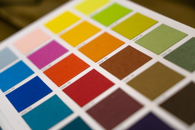 Главные оттенки осени-2022 по версии Pantone: одежду этого цвета мы будем носить весь сезон Главные оттенки осени-2022 по версии Pantone: одежду этого цвета мы будем носить весь сезон