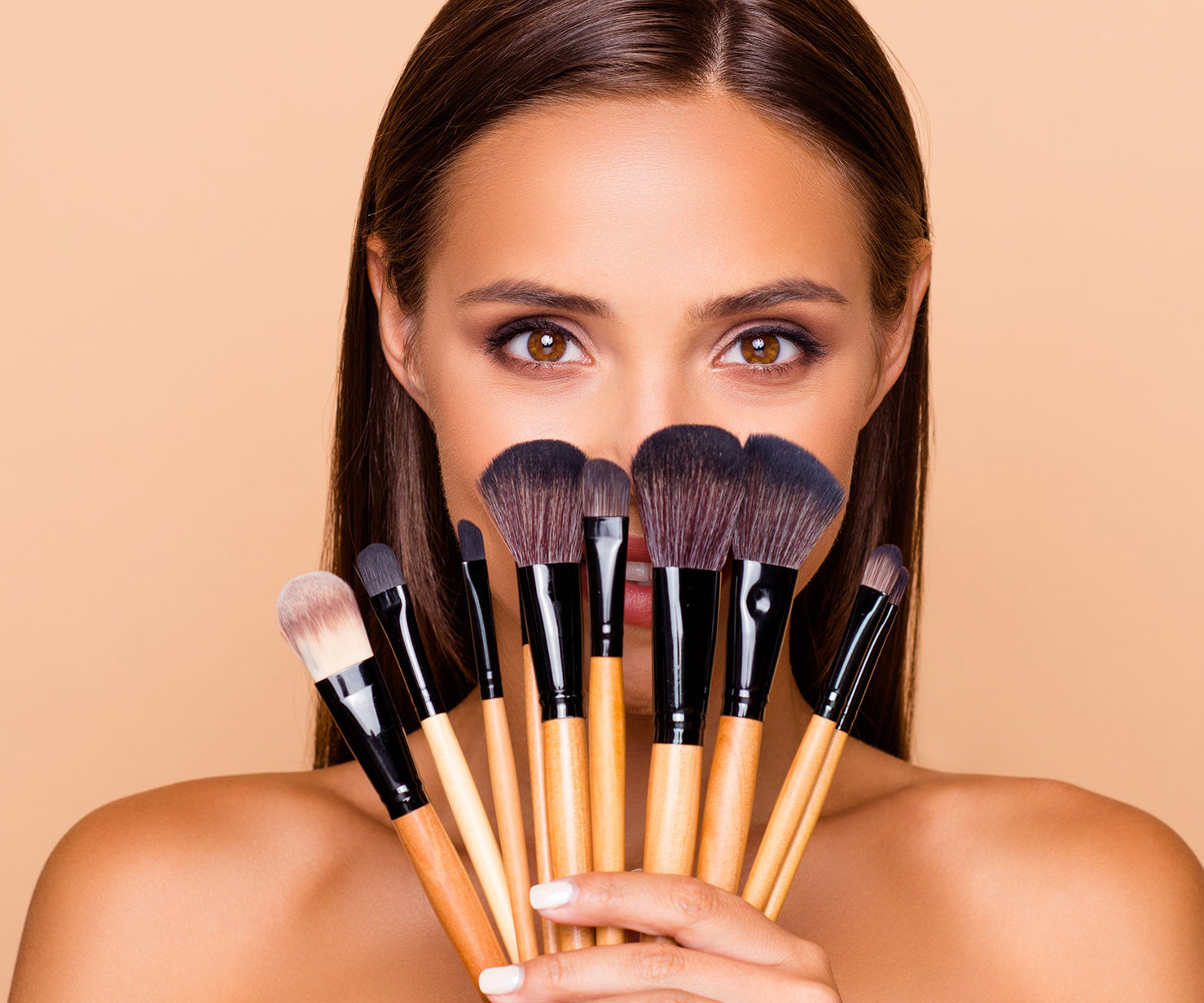 5 кистей для макияжа, которые должны быть у каждой женщины
