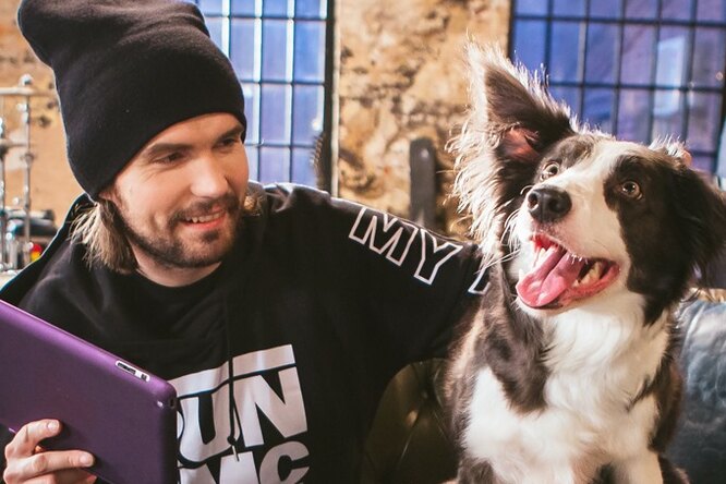 Noize MC представил благотворительный клип Noize MC представил благотворительный клип