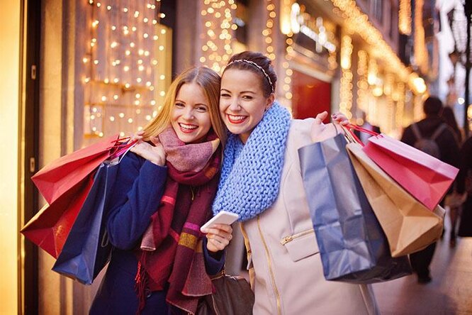 Едем за покупками в Европу: 5 причин сделать это зимой