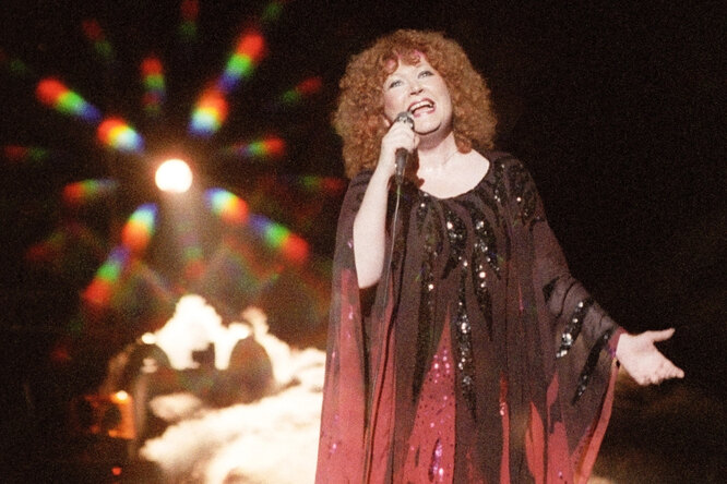 Why is Alla Pugacheva called Prima Donna?