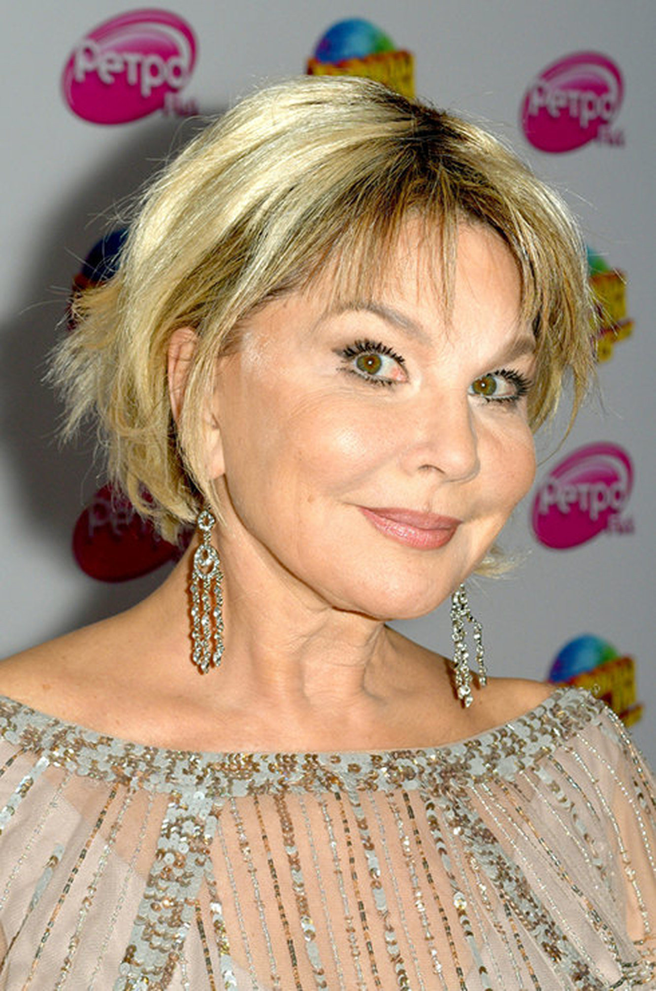 тетя таня веденеева. тетя таня спокойной ночи малыши сколько лет. татьяна веденеева в молодости. судец татьяна телеведущая. татьяна веденеева.