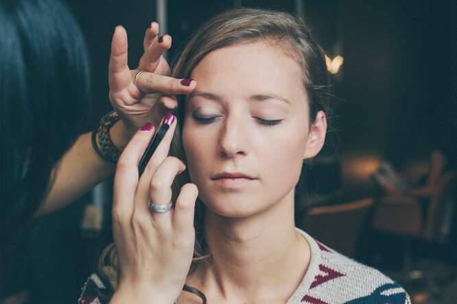 7 мифов о макияже, в которые давно пора перестать верить