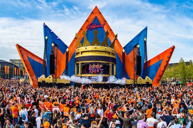 Оранжевый – хит сезона: День короля в Нидерландах
