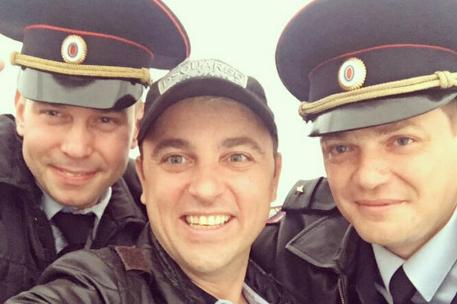 Солист «Отпетых мошенников» рассказал о преследованиях опасной фанатки Солист «Отпетых мошенников» рассказал о преследованиях опасной фанатки