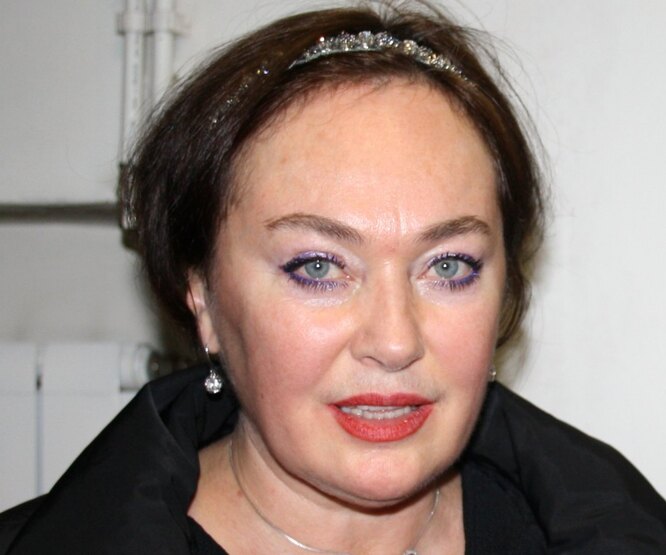«Стюардесса с дырочкой»: Лариса Гузеева сделала удивительное фото в Болгарии