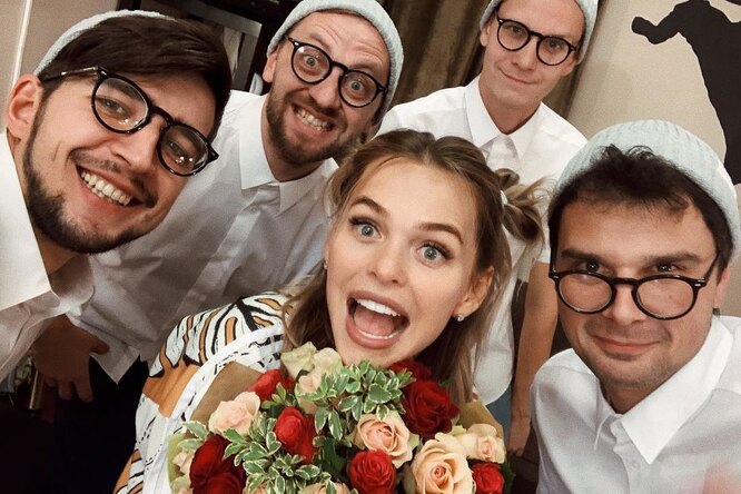 Анна Хилькевич и «Заячий стон» станцевали turbo-dance под песню Монеточки: видео Анна Хилькевич и «Заячий стон» станцевали turbo-dance под песню Монеточки: видео