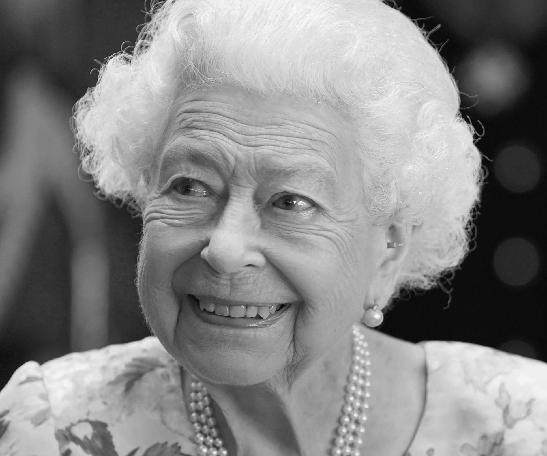 Умерла королева Елизавета II. Ей было 96 лет