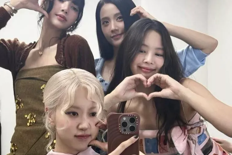 BLACKPINK поздравили Дженни Ким с днем рождения, несмотря на слухи о конфликте