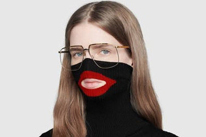 Обвинения в расизме вынудили Gucci снять с продажи креативный свитер Обвинения в расизме вынудили Gucci снять с продажи креативный свитер