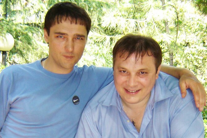 ÐÐ½Ð´ÑÐµÐ¹ Ð¿Ð»Ð°ÑÐµÑ, Ð¾Ð½ Ð¾ÑÐµÐ½Ñ Ð»ÑÐ±Ð¸Ð» Ð¨Ð°ÑÑÐ½Ð¾Ð²Ð°Â»: ÑÐºÑ-Ð¶ÐµÐ½Ð° Ð Ð°Ð·Ð¸Ð½Ð° Ð²Ð¿ÐµÑÐ²ÑÐµ  Ð²ÑÑÐºÐ°Ð·Ð°Ð»Ð°ÑÑ Ð¾ ÑÑÐ°Ð³ÐµÐ´Ð¸Ð¸