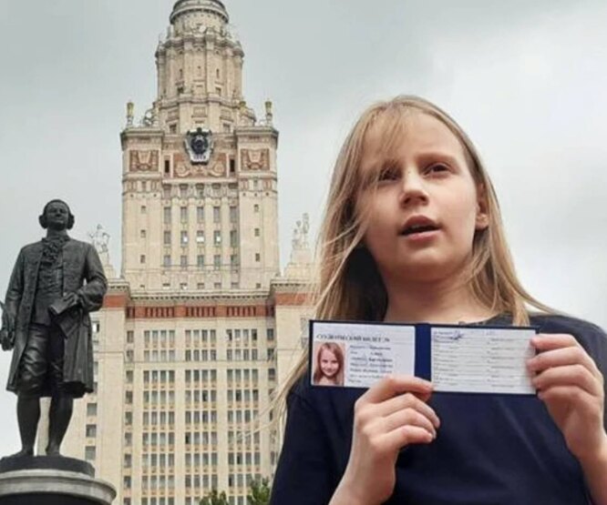 «Дорога в тупик»: Онищенко о решении 8-летнего брата Алисы Тепляковой поступить в МГУ