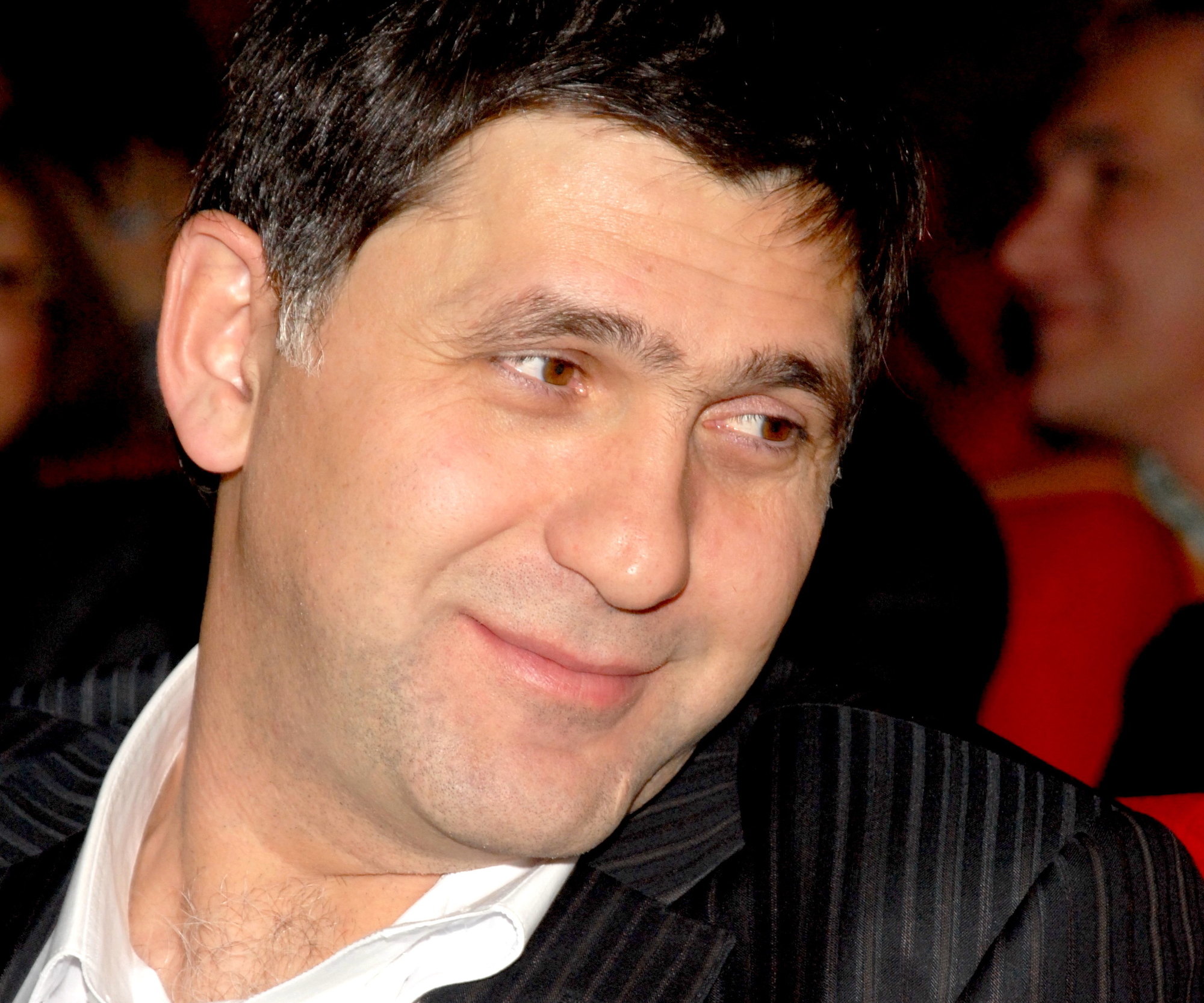 Сергей Пускепалис отдал премию кинофестиваля раненым военнослужащим