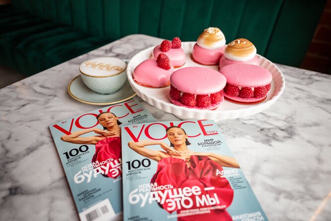 Самая яркая коллаборация осени — VOICE x «Брусника»!