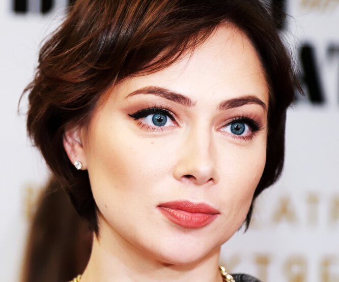 «Я отказалась рожать для себя»: Настасья Самбурская заявила, что ребенок должен жить в полной семье