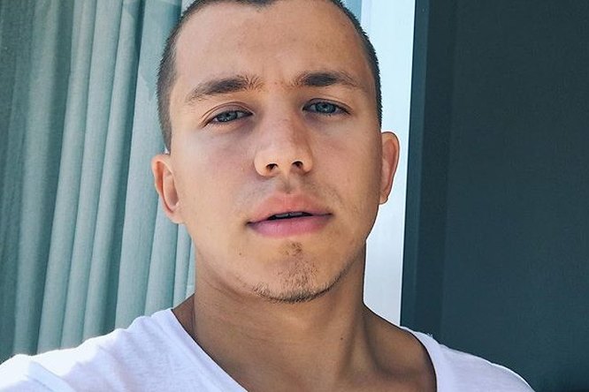 25-летний актер сериала «Ольга» Сергей Романович рассказал, как принял ислам 25-летний актер сериала «Ольга» Сергей Романович рассказал, как принял ислам
