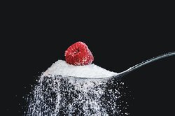 Сладкоежкам на заметку: чем заменить сахар?
