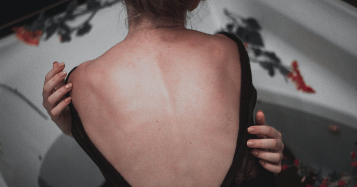 Hood sign: this simple test will show if you have osteochondrosis