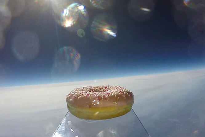 Ученые из Норвегии отправили в космос первый пончик