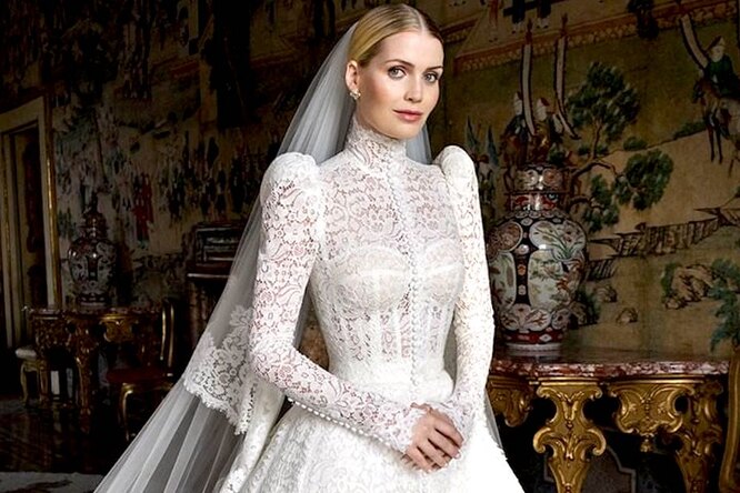 «Безумно красивая!»: племянница принцессы Дианы снялась в свадебном платье