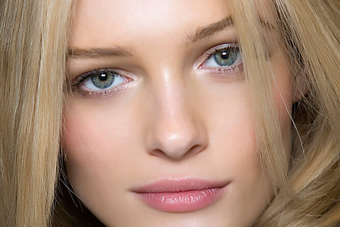Стробинг: макияж, который преобразит твое лицо всего за 5 минут