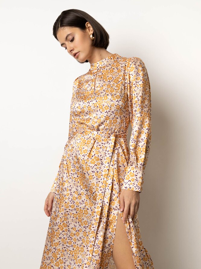 Emka dress, 12290 rubles.