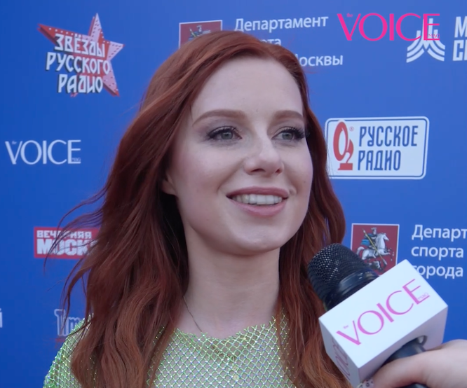 Юлия Савичева на фестивале «Звезды Русского Радио»