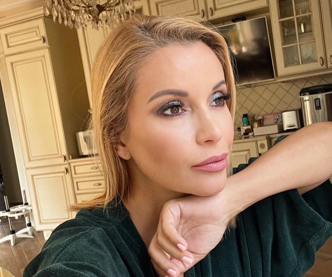 Я после кесарева лечила шов полгода: беременная Ольга Орлова сделала признание