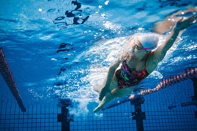 Худей в бассейне: как начать плавать с пользой для здоровья