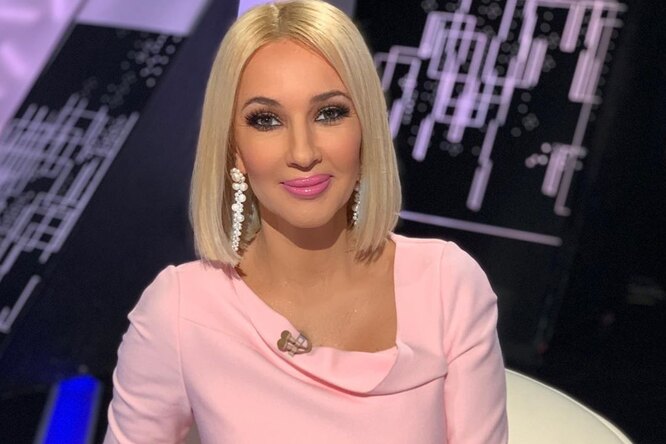 «Вычищали четыре часа»: Лера Кудрявцева показала протекший имплант из груди «Вычищали четыре часа»: Лера Кудрявцева показала протекший имплант из груди