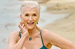 Без стеснения: 74-летняя мама Илона Маска снялась в купальнике для журнала