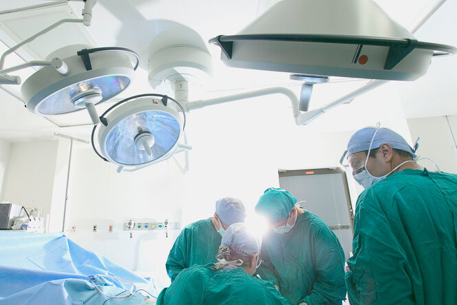 Видео из кабинета пластического хирурга: как проходит операция по пластике груди