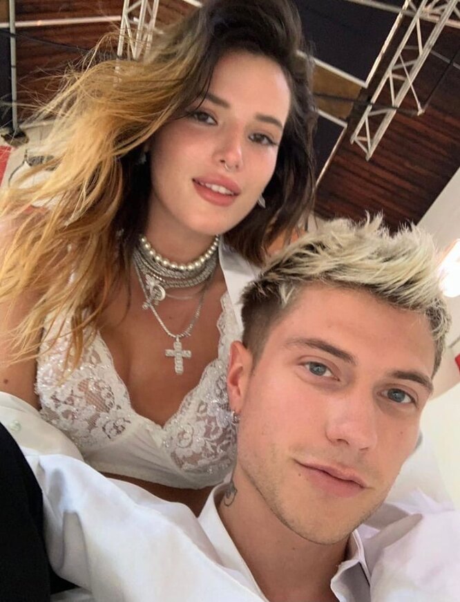 Bella Thorne si Benjamin Mascolo raman prieteni
