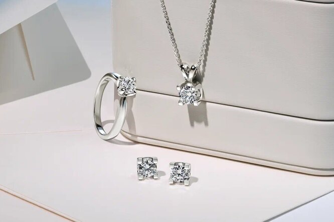Как носить бриллианты летом — мастер-класс MIUZ Diamonds Как носить бриллианты летом — мастер-класс MIUZ Diamonds