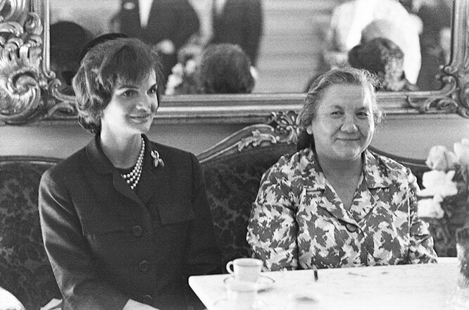 What Jackie Kennedy lost to Nina Khrushcheva, despite her sense of style