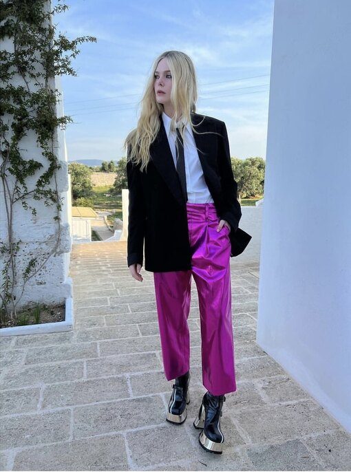 Iron Lady: Elle Fanning shows how to wear “metal” pants