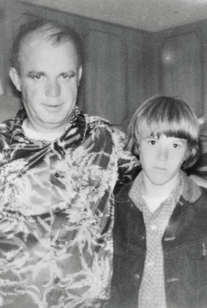 The boy spent half his life in the captivity of a pedophile, but escaped and saved another child The boy spent half his life in the captivity of a pedophile, but escaped and saved another child